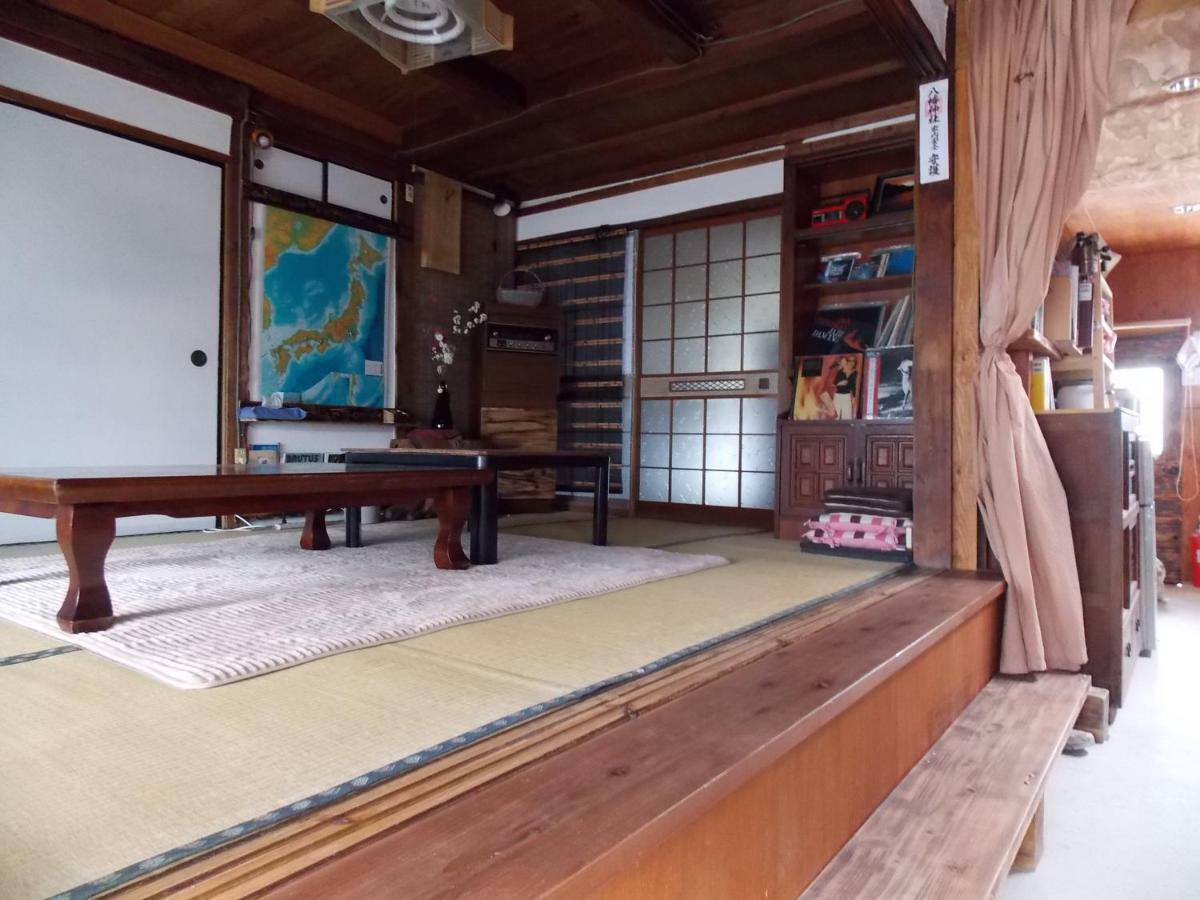 Guesthouse Yawara Окаяма Екстериор снимка